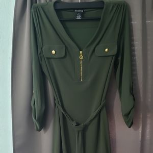 NWOT Lightweight Dress w/gold detail